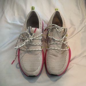 Women's Sorel shoes size 10